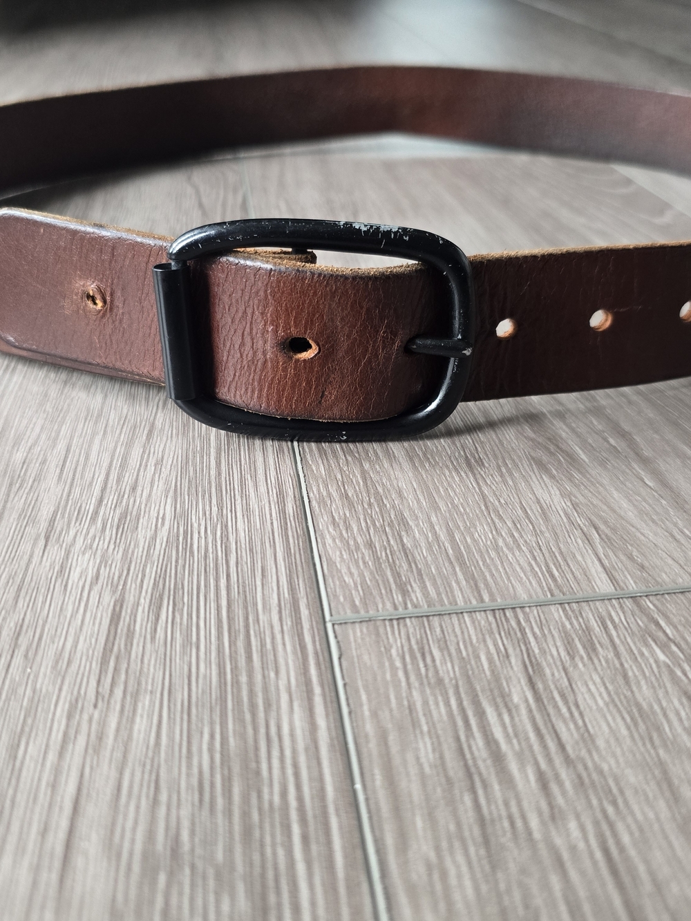 Express Brown Genuine Leather Wide Belt Black Buckle Size 34/36 Distressed